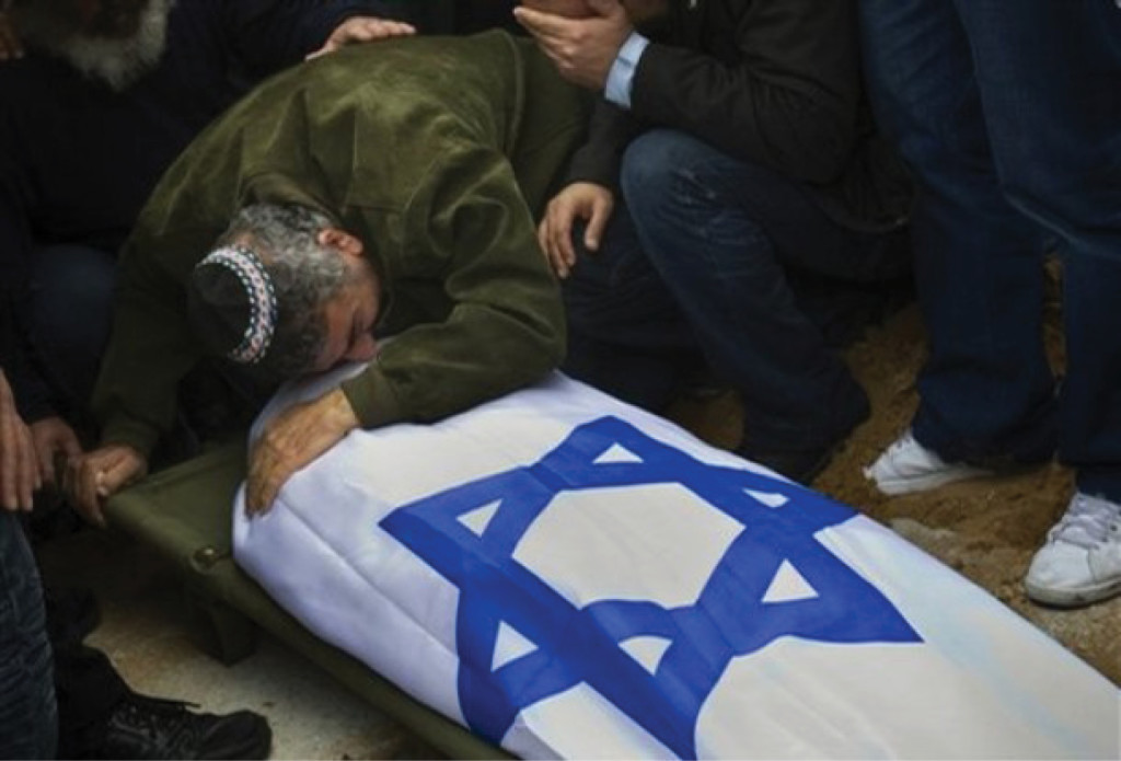 وفاة جندي إسرائيلي أُصيب وشل في لبنان منذ 31 عامًا