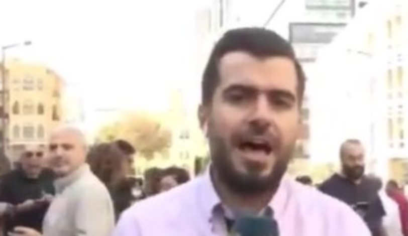 بالفيديو / تعطيل عمل الاعلاميين مستمر في وسط بيروت.. الاعلامي هاشم السيد حسن عرضة للمضايقات من قبل محتجين!
