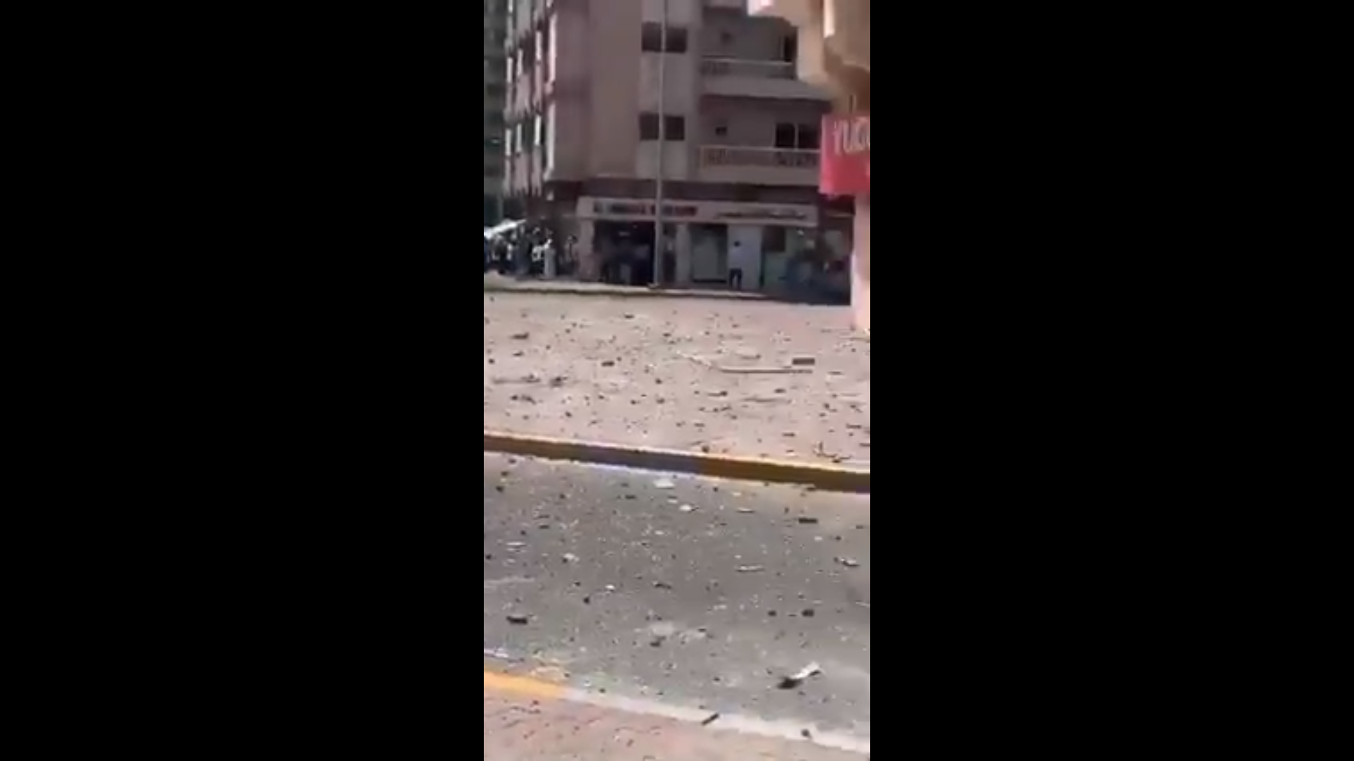 بالفيديو/ انفجار في مطعم بأبو ظبي والشرطة تعلن أنه ناجم عن تسرب غاز وتسبب في إصابات من طفيفة إلى متوسطة