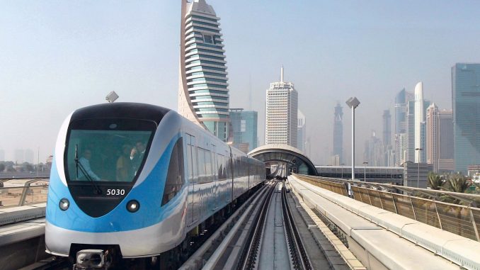 الكشف عن قطار يربط الإمارات بالسعودية...ستكون السكك الحديدية جاهزة في نهاية العام 2021