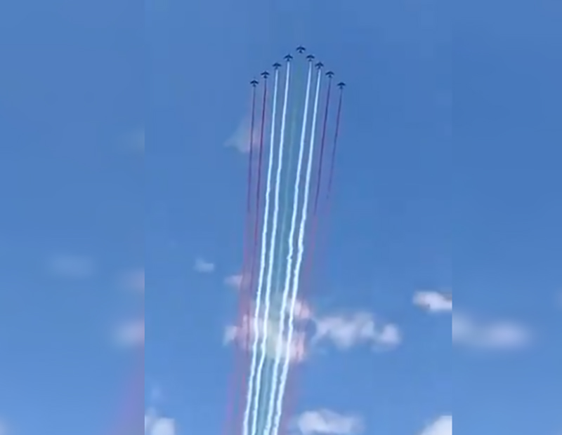 بالفيديو/ دورية الإستعراض الجوي الفرنسي رسمت ألوان العلم اللبناني فوق محمية أرز جاج احتفالاً بمئوية لبنان الكبير وزيارة ماكرون