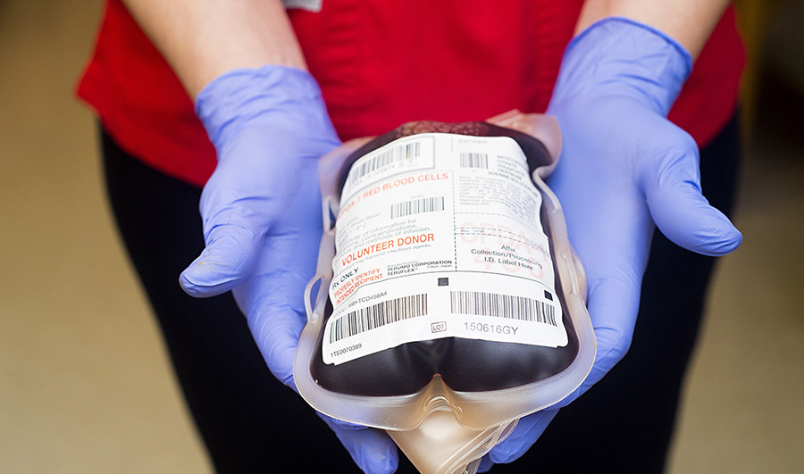 مريض في مستشفى جبل لبنان في الحازمية بحاجة ماسة جداً لبلاكات دم من أي فئة، للتبرع: 70768689