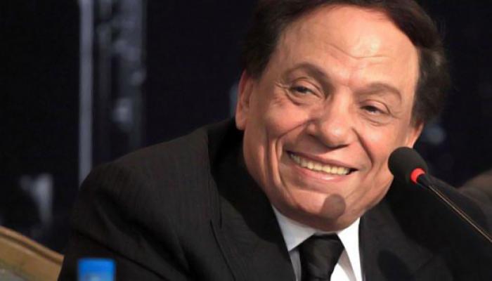 للمرة العاشرة &quot;عادل إمام&quot; حيٌ يرزق...إشاعة وفاته تشعل مواقع التواصل الإجتماعي والسبب حساب &quot;مزوّر&quot; على فيسبوك