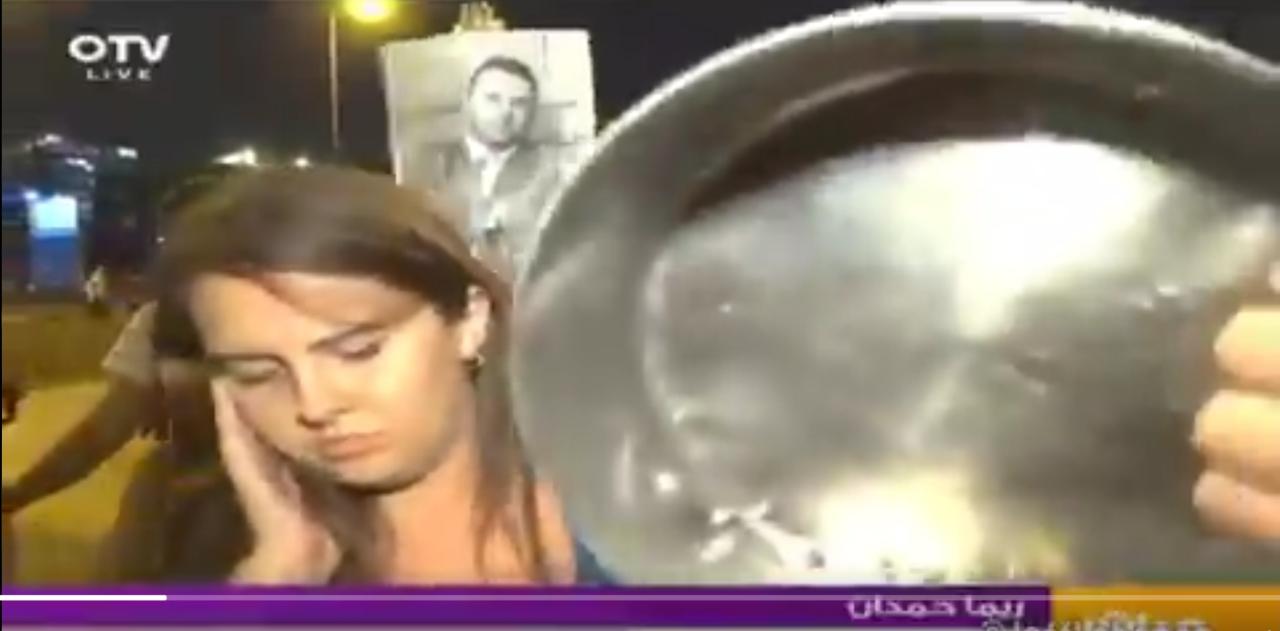 بالفيديو/ مضايقات طالت المراسلة ريما حمدان خلال تغطيتها...استفزوها وانفعلت مباشرة على الهواء
