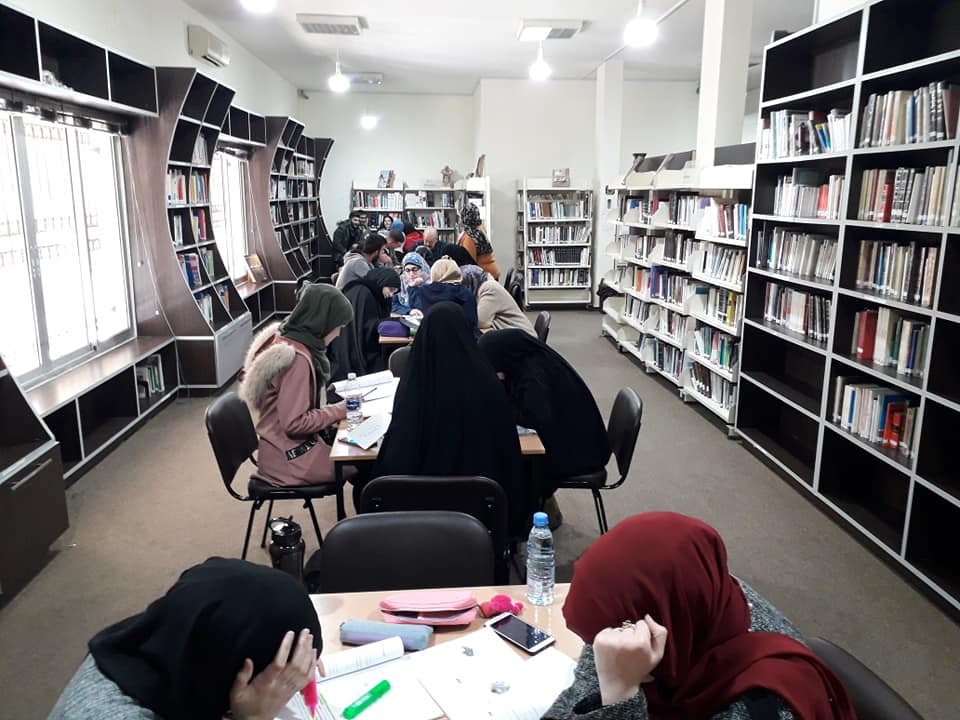 خطوة لافتة لبلدية بنت جبيل ومركز المطالعة والتنشيط الثقافي سيتم تأمين بطاقات الدراسة إلى منازل الطلاب!