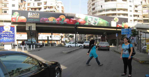 في فصيلة حارة حريك... توقيف طفلة غير لبنانية رغم وضعها الصحي بعد حادث سير