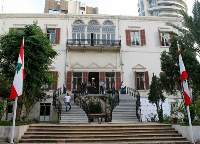 وزارة الخارجية: احالة اللبنانيين الستة الموقوفين في الامارات إلى المحكمة المختصة