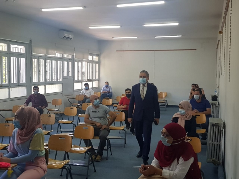 رئيس الجامعة اللبنانية جال على كلية الاداب والعلوم الإنسانية لمتابعة تنفيذ التدابير الوقائية