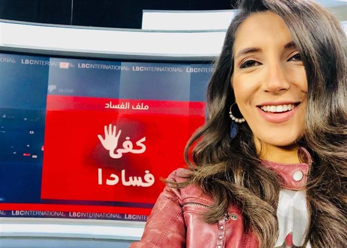 &quot;حدوتة اليوم من بيروت حزينة جداً&quot;..مراسلة تنقل: شاب يبلغ 14 عاماً يقترب من شباك سيارتي ويقول ستنا صرلي من مبارح من دون غدا انا واخواتي ممكن تشتريلنا وعلى فكرة انا ما عّم بشحد وانا لبناني