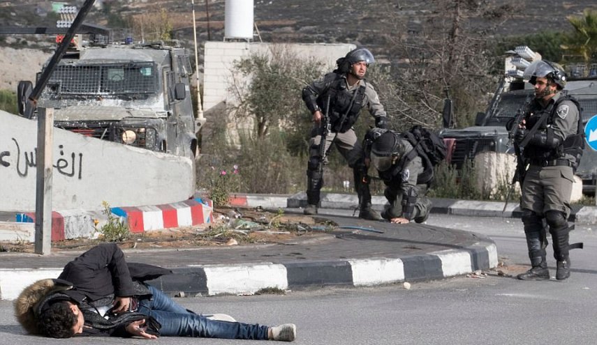 ادعاء جيش الاحتلال يمنح الحصانة لمن يقتل فلسطينيا من جنوده