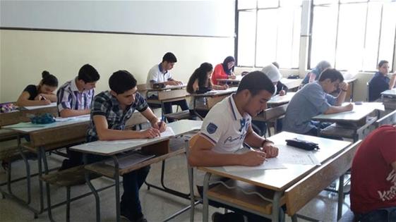 بلدية بنت جبيل تنظّم دورة اعدادية مجانية للطلاب الذين رفعوا إلى الصف التاسع