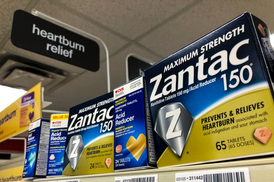 هيئة الغذاء والدواء الأميركية (FDA) تحذر من مواد مسرطنة محتملة في دواء &quot;Zantac&quot; الشهير...وكبرى سلسلات الصيدليات الأميركية تسحبه عن رفوفها  