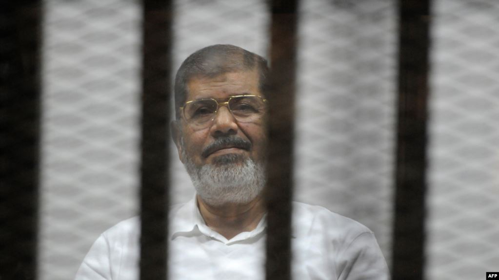 التلفزيون المصري: وفاة الرئيس المصري الأسبق محمد مرسي في السجن