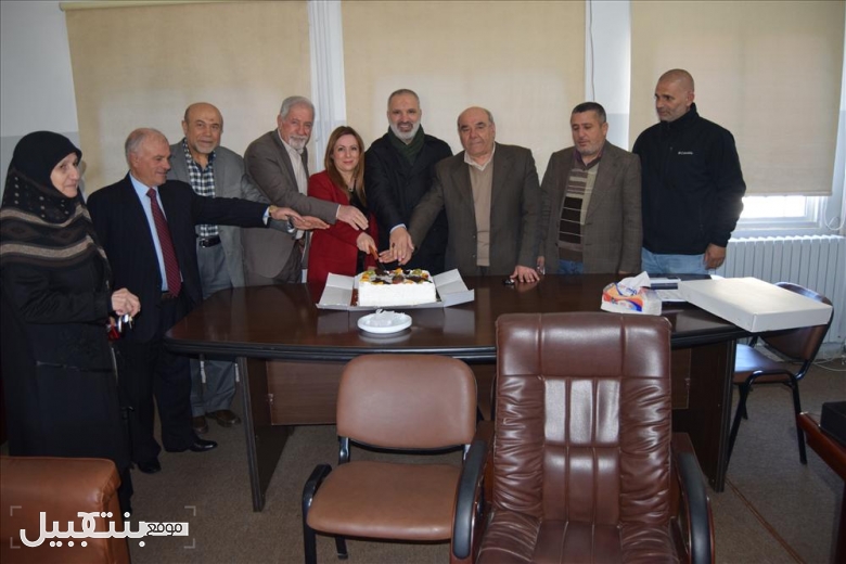 بالصور/ لمناسبة عيد المعلم، جولة لبلدية بنت جبيل على المؤسسات التربوية في المدينة