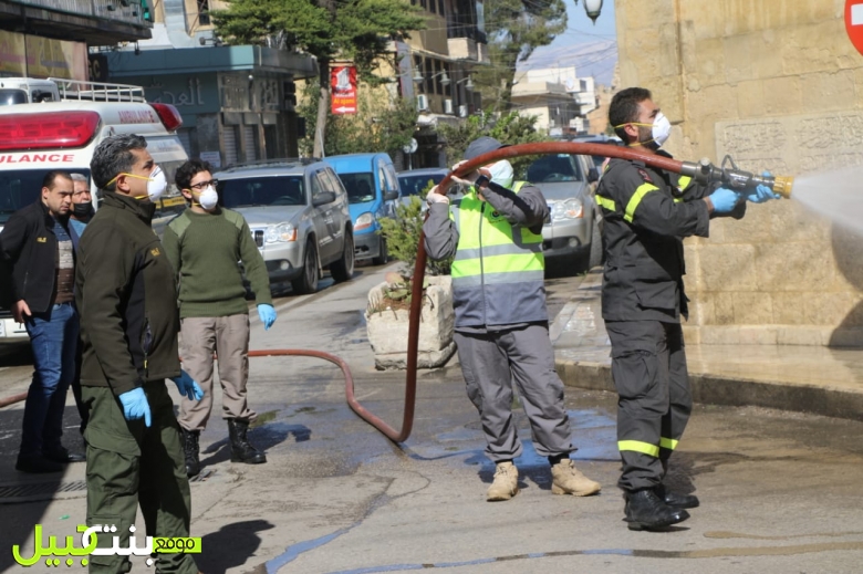 بالصور/ في بعلبك التزام تام بالإقفال وحملات تعقيم متواصلة تشمل مختلف الأحياء والأسواق