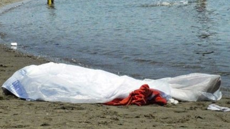 العثور على جثة إمرأة مرمية على شاطئ صيدا