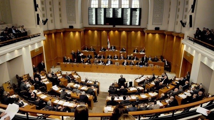 حكومة الحريري تنال الثقة من مجلس النواب بـ 111 صوتا من اصل 117 